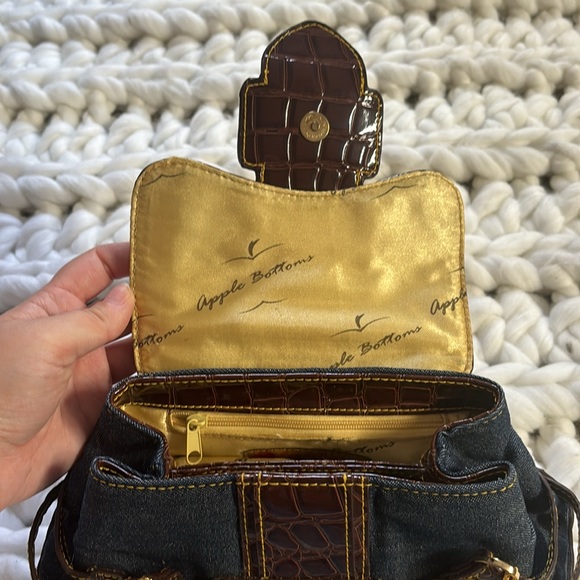 RARE Apple Bottoms Purse - Picture 5 of 8